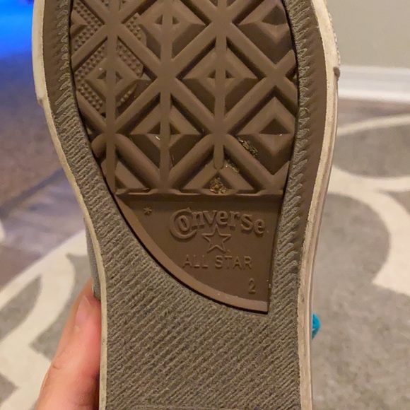 Kids Converse size 2 - Picture 4 of 5